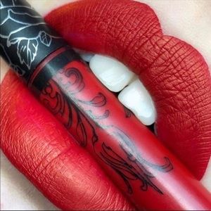 SALE 2 for 15 || KVD Everlasting Liquid Lipstick